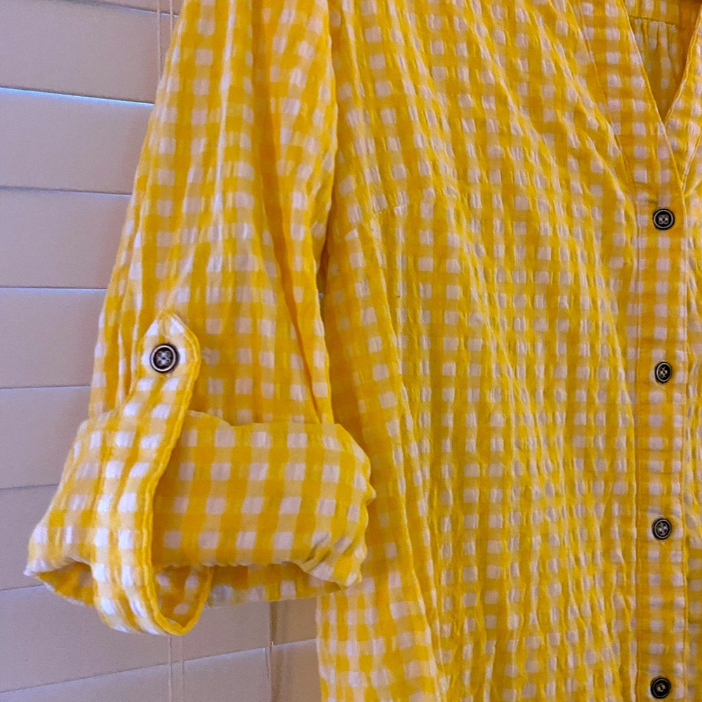 Yellow Gingham button up collared shirt Size M by Kut via Stitch Fix